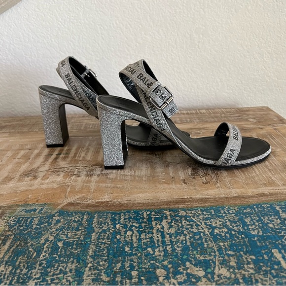 BALENCIAGA Metallic Sandals - Picture 3 of 7